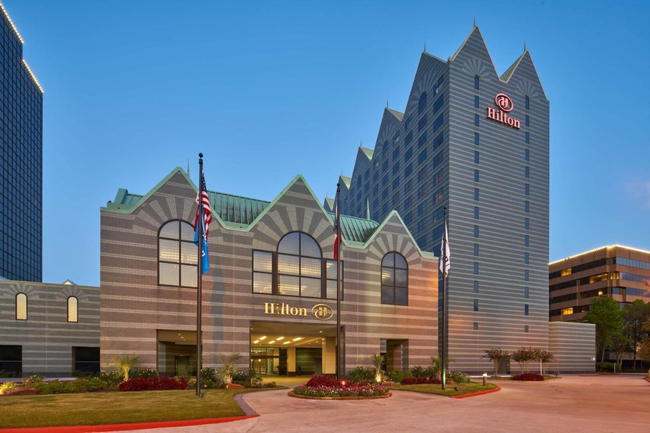 Hotel Hilton Houston North Extérieur photo