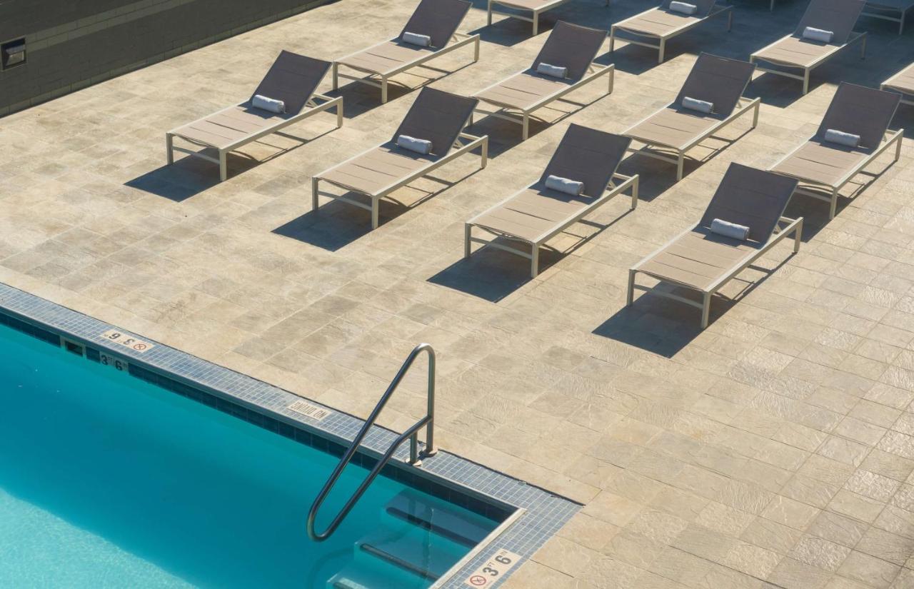 Hotel Hilton Houston North Extérieur photo