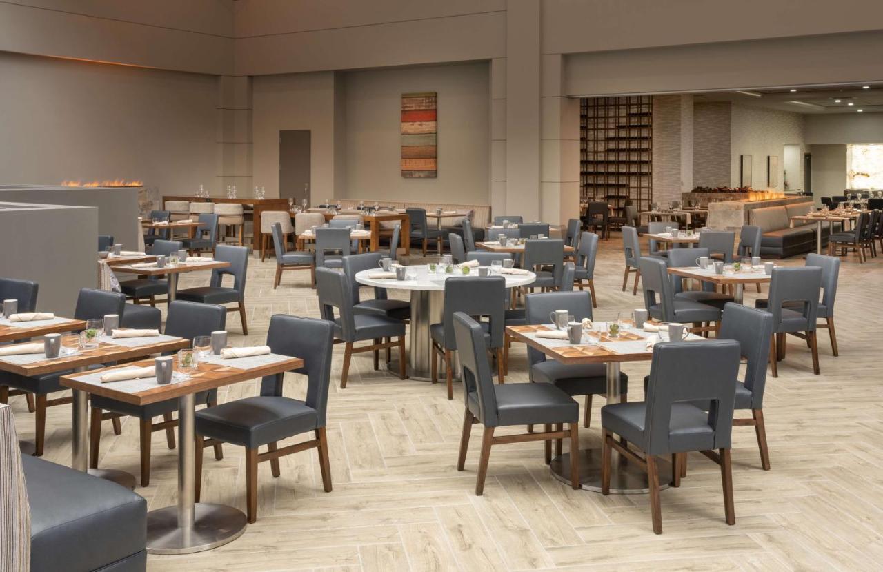 Hotel Hilton Houston North Extérieur photo