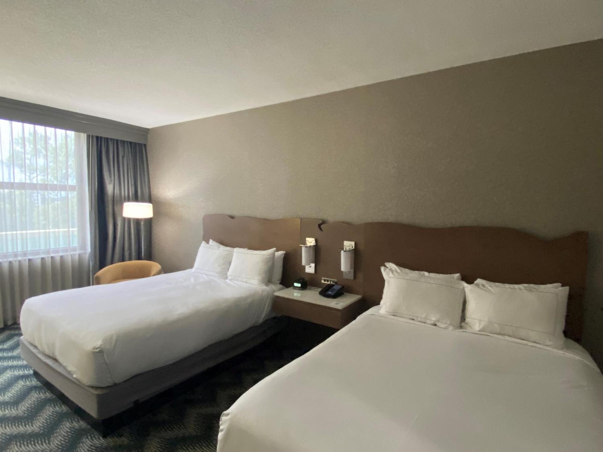 Hotel Hilton Houston North Extérieur photo